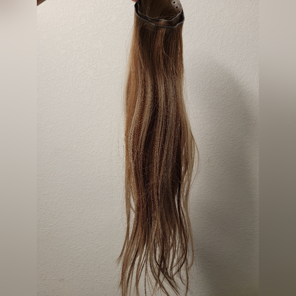 Hello Darling Extensions - Picture 2 of 2